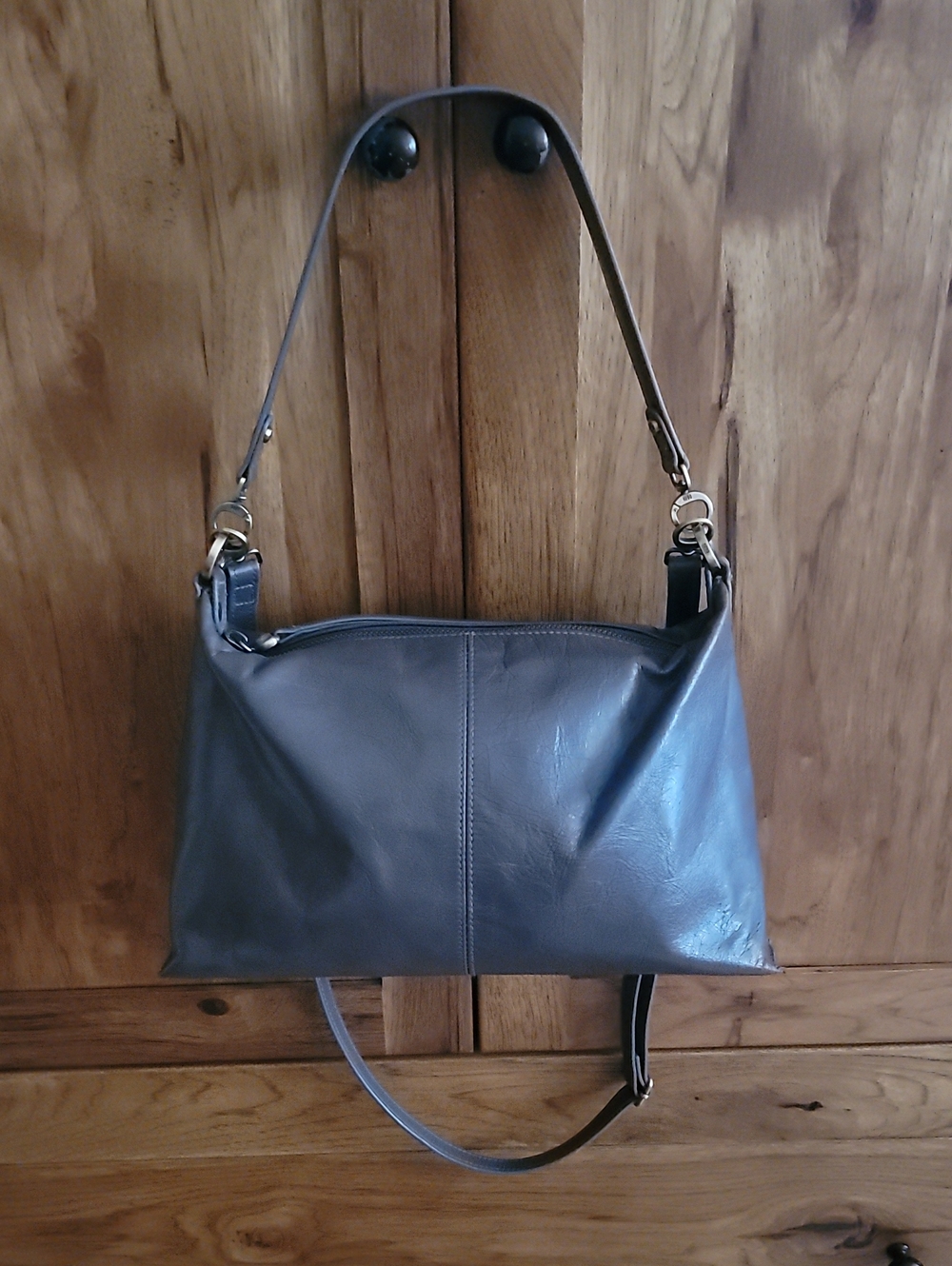 Hobo Avon Shoulder Bag Leather